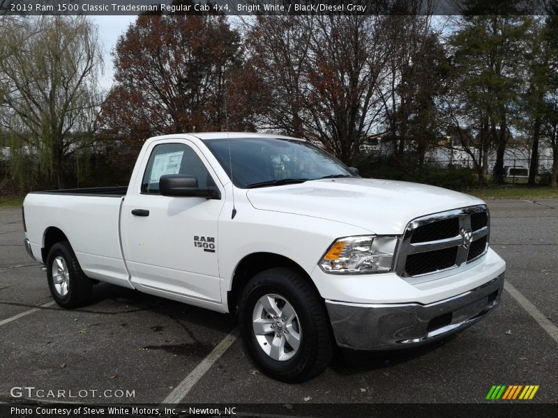 Bright White / Black/Diesel Gray 2019 Ram 1500 Classic Tradesman Regular Cab 4x4