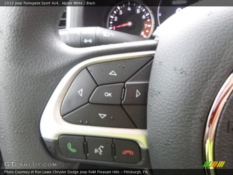 Alpine White / Black 2019 Jeep Renegade Sport 4x4