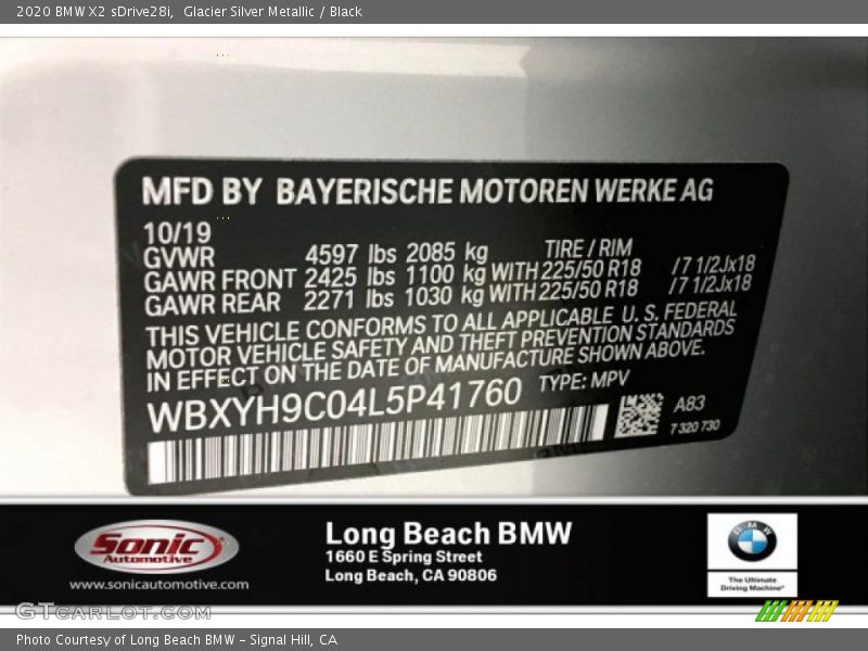 Glacier Silver Metallic / Black 2020 BMW X2 sDrive28i