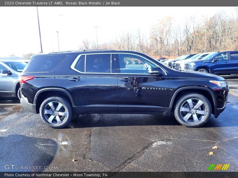 Mosaic Black Metallic / Jet Black 2020 Chevrolet Traverse LT AWD