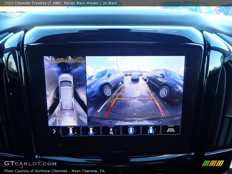 Mosaic Black Metallic / Jet Black 2020 Chevrolet Traverse LT AWD
