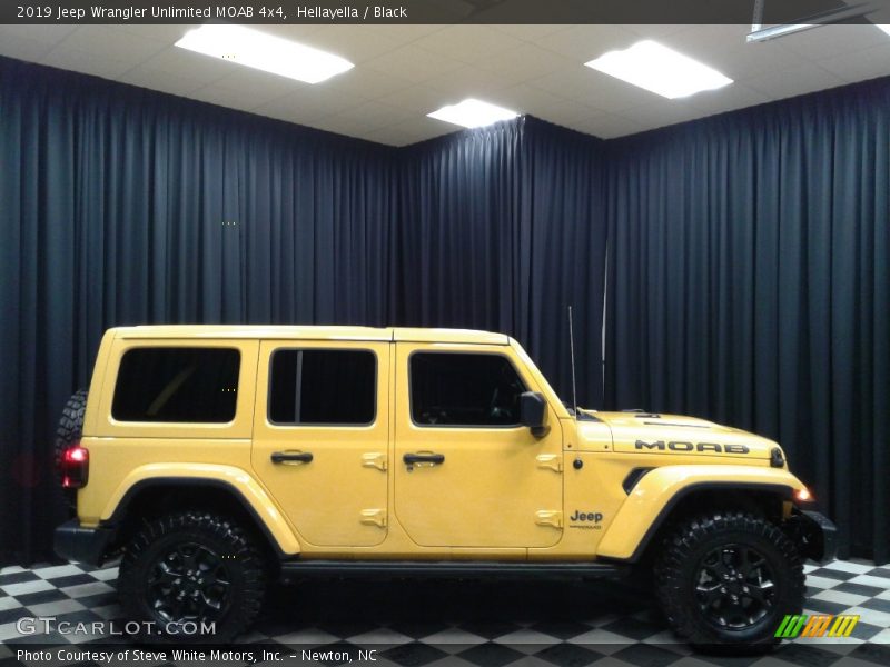  2019 Wrangler Unlimited MOAB 4x4 Hellayella