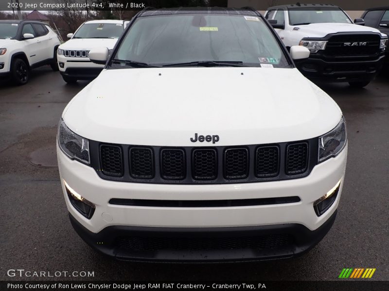 White / Black 2020 Jeep Compass Latitude 4x4