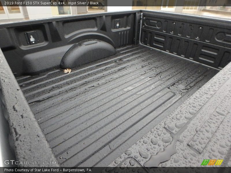 Ingot Silver / Black 2019 Ford F150 STX SuperCab 4x4