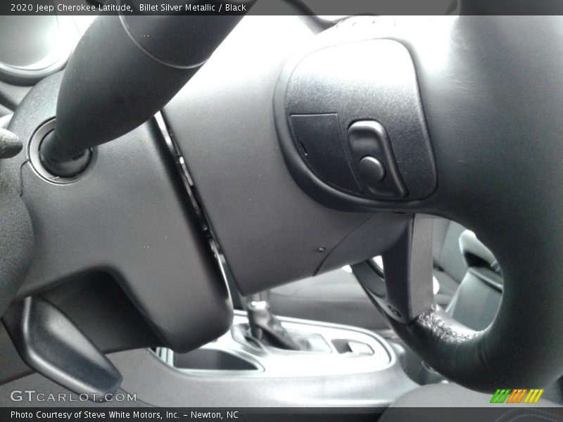 Billet Silver Metallic / Black 2020 Jeep Cherokee Latitude