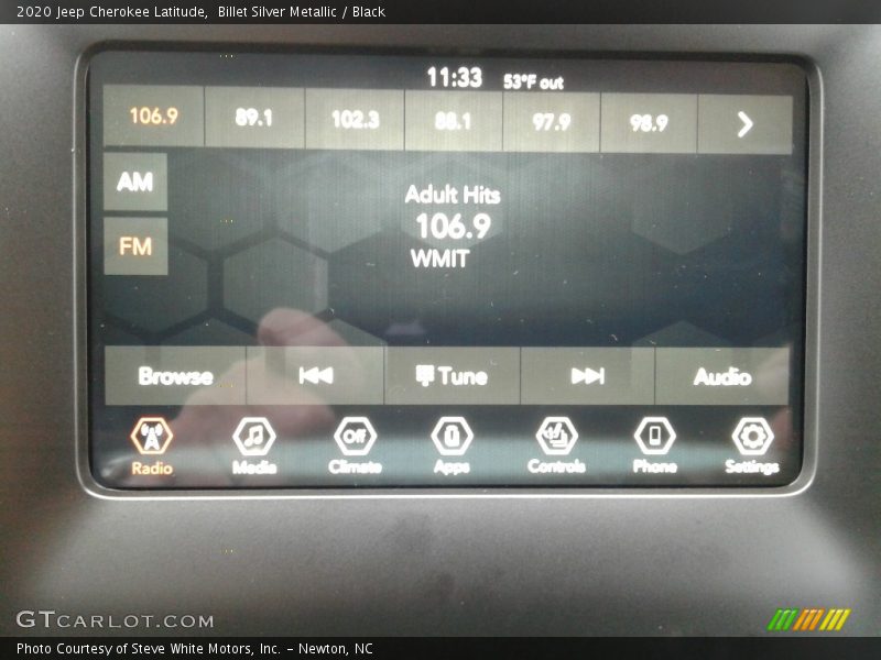 Billet Silver Metallic / Black 2020 Jeep Cherokee Latitude