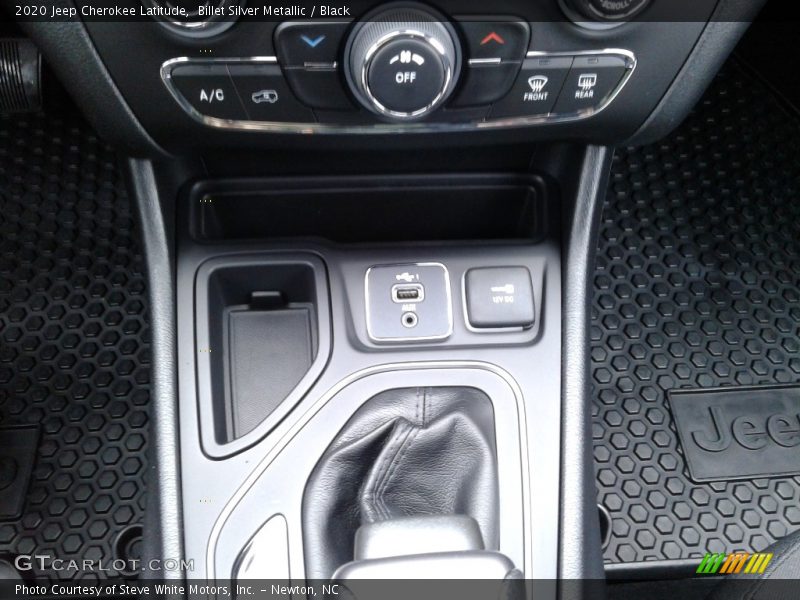 Billet Silver Metallic / Black 2020 Jeep Cherokee Latitude