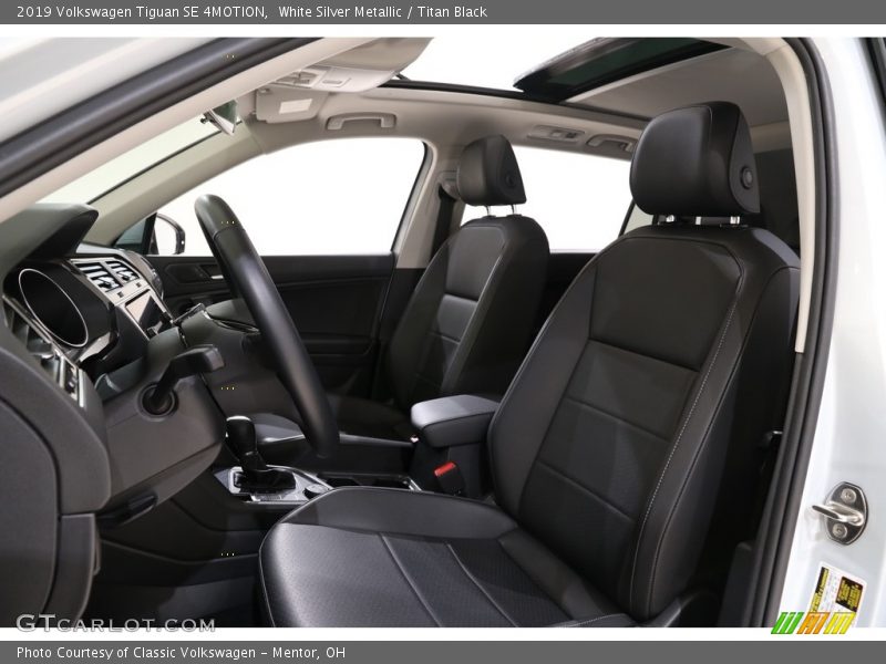 White Silver Metallic / Titan Black 2019 Volkswagen Tiguan SE 4MOTION