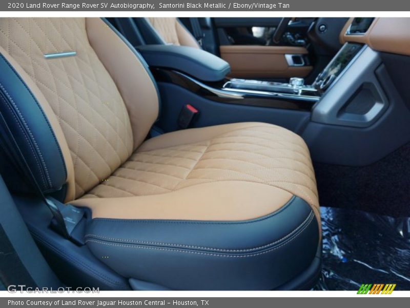 Front Seat of 2020 Range Rover SV Autobiography