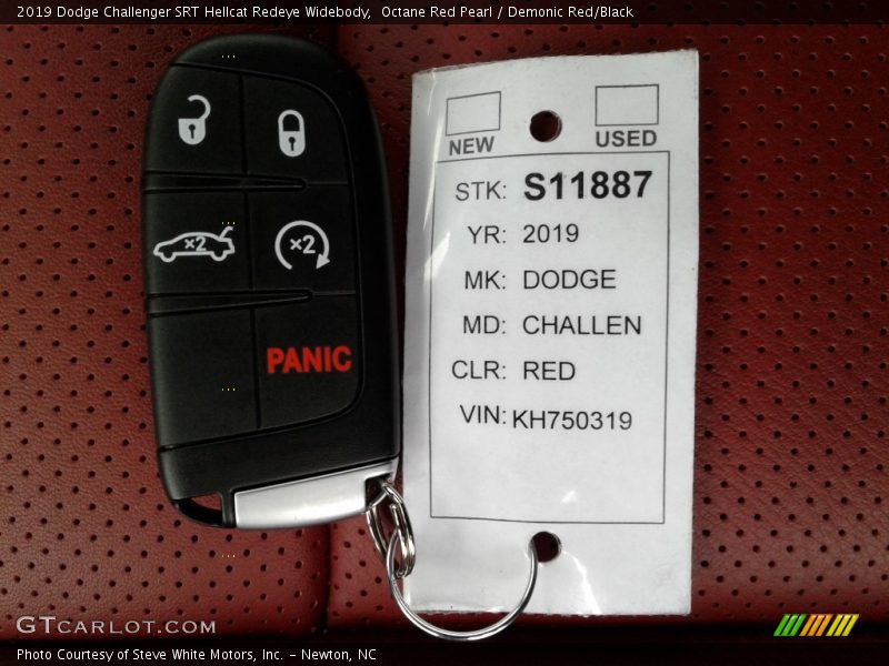 Octane Red Pearl / Demonic Red/Black 2019 Dodge Challenger SRT Hellcat Redeye Widebody
