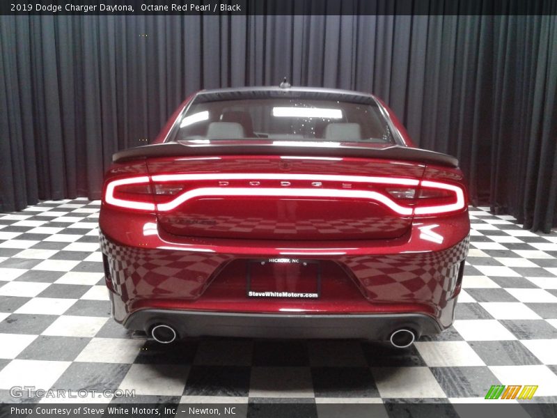 Octane Red Pearl / Black 2019 Dodge Charger Daytona