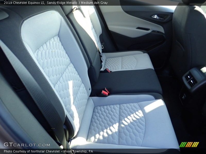 Sandy Ridge Metallic / Medium Ash Gray 2019 Chevrolet Equinox LS