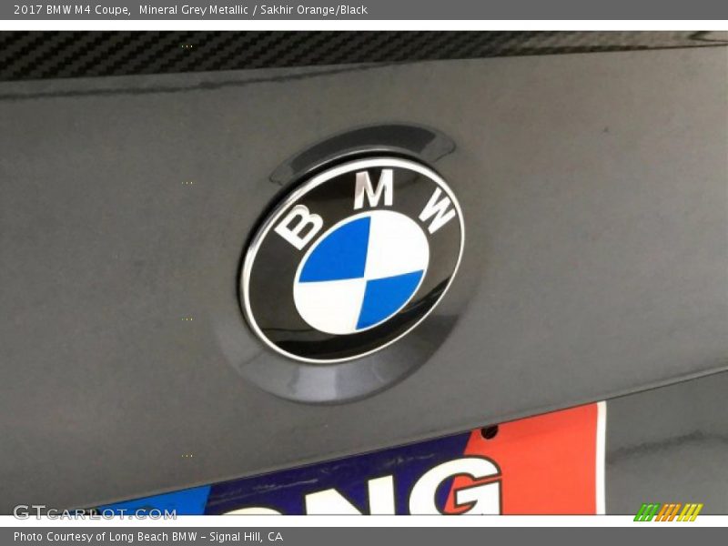 Mineral Grey Metallic / Sakhir Orange/Black 2017 BMW M4 Coupe