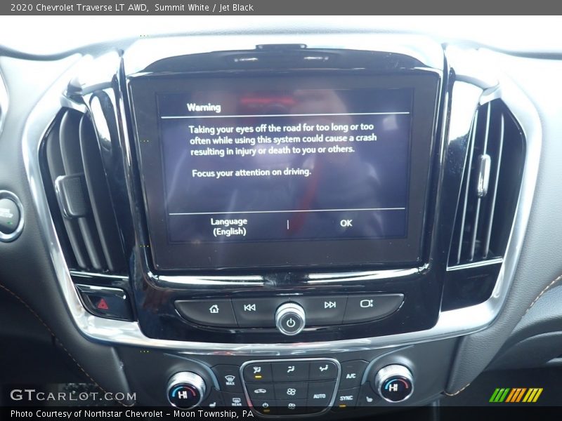Summit White / Jet Black 2020 Chevrolet Traverse LT AWD