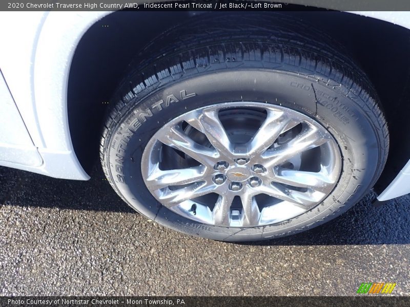 Iridescent Pearl Tricoat / Jet Black/­Loft Brown 2020 Chevrolet Traverse High Country AWD