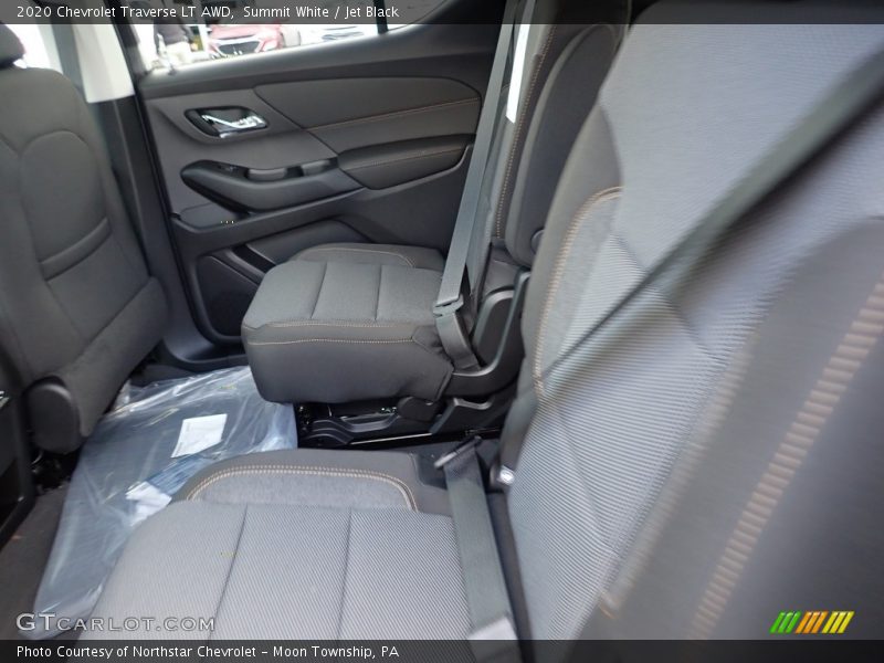 Summit White / Jet Black 2020 Chevrolet Traverse LT AWD