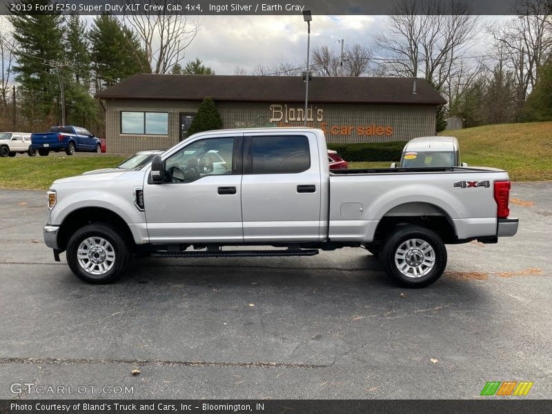 Ingot Silver / Earth Gray 2019 Ford F250 Super Duty XLT Crew Cab 4x4