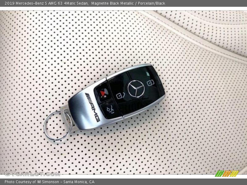 Magnetite Black Metallic / Porcelain/Black 2019 Mercedes-Benz S AMG 63 4Matic Sedan