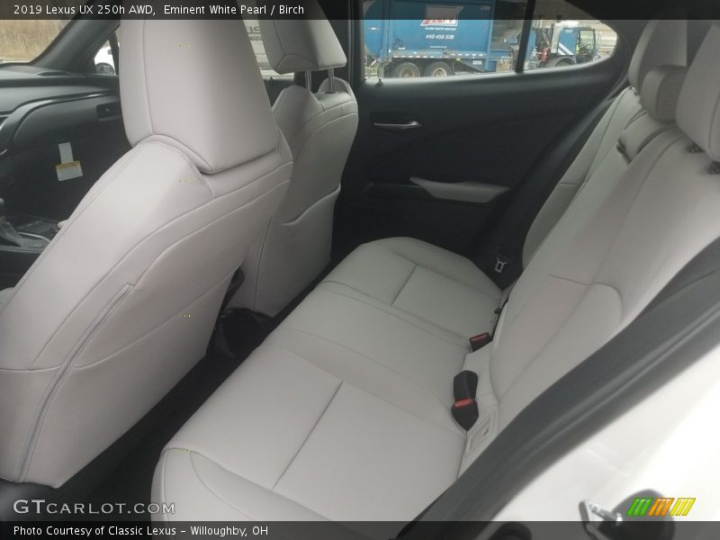 Eminent White Pearl / Birch 2019 Lexus UX 250h AWD