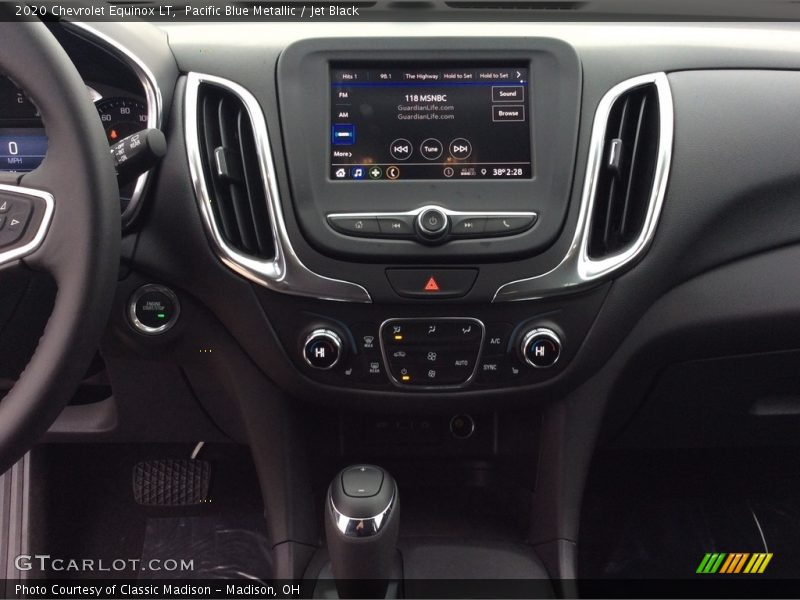 Pacific Blue Metallic / Jet Black 2020 Chevrolet Equinox LT