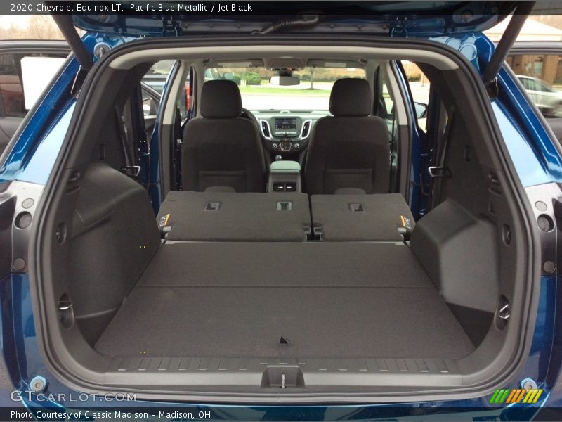 Pacific Blue Metallic / Jet Black 2020 Chevrolet Equinox LT