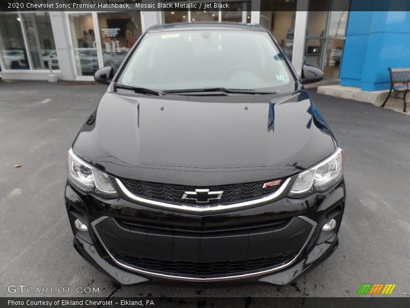 Mosaic Black Metallic / Jet Black 2020 Chevrolet Sonic Premier Hatchback