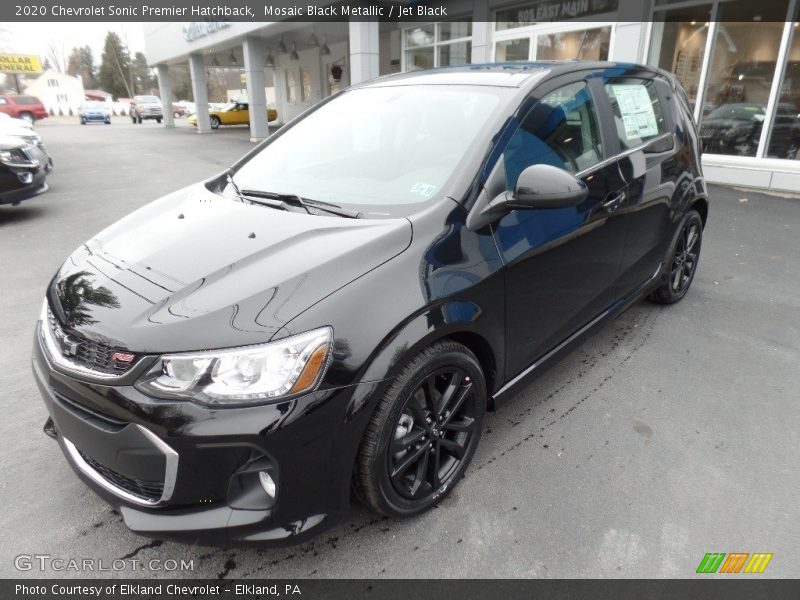 Mosaic Black Metallic / Jet Black 2020 Chevrolet Sonic Premier Hatchback