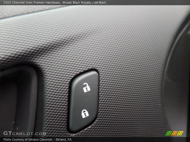 Mosaic Black Metallic / Jet Black 2020 Chevrolet Sonic Premier Hatchback