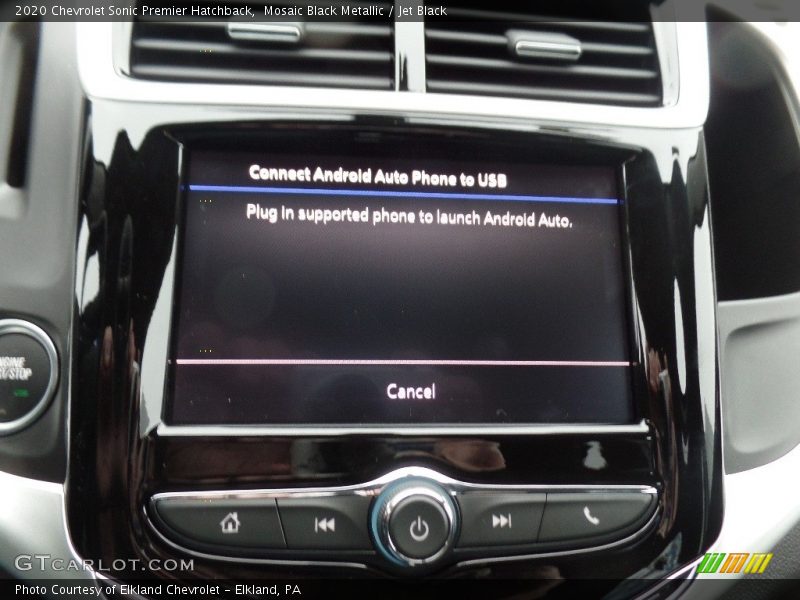 Mosaic Black Metallic / Jet Black 2020 Chevrolet Sonic Premier Hatchback