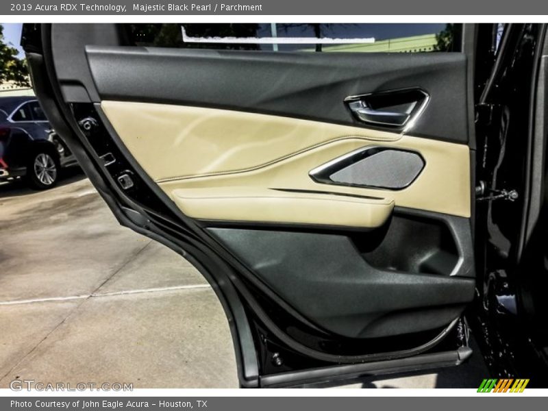 Majestic Black Pearl / Parchment 2019 Acura RDX Technology