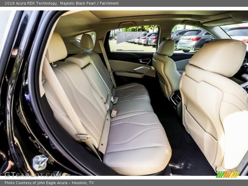 Majestic Black Pearl / Parchment 2019 Acura RDX Technology