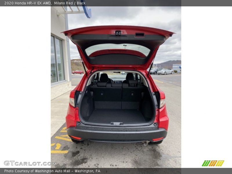  2020 HR-V EX AWD Trunk