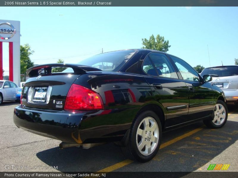 Blackout / Charcoal 2006 Nissan Sentra 1.8 S Special Edition
