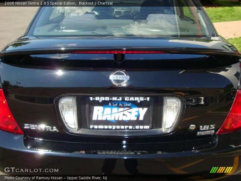 Blackout / Charcoal 2006 Nissan Sentra 1.8 S Special Edition