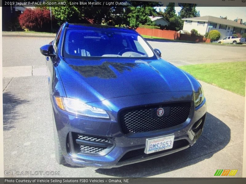 Loire Blue Metallic / Light Oyster 2019 Jaguar F-PACE R-Sport AWD