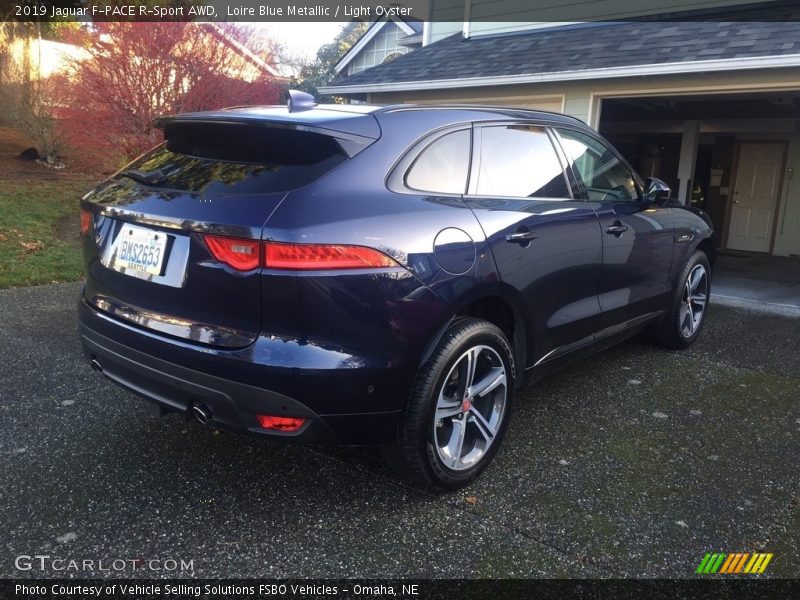 Loire Blue Metallic / Light Oyster 2019 Jaguar F-PACE R-Sport AWD