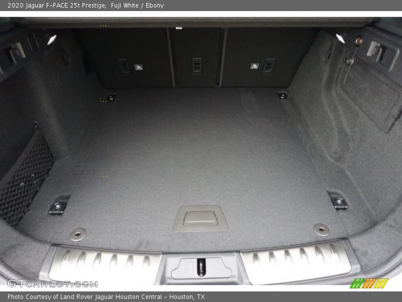 Fuji White / Ebony 2020 Jaguar F-PACE 25t Prestige