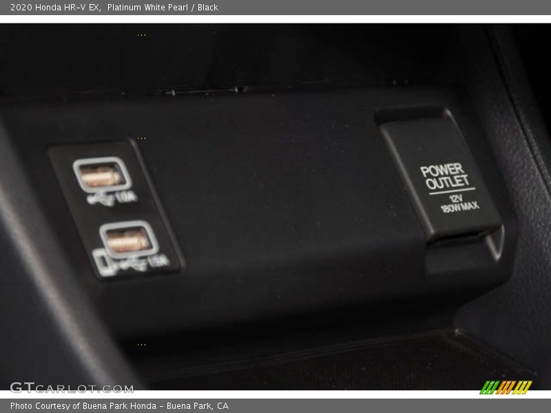Platinum White Pearl / Black 2020 Honda HR-V EX