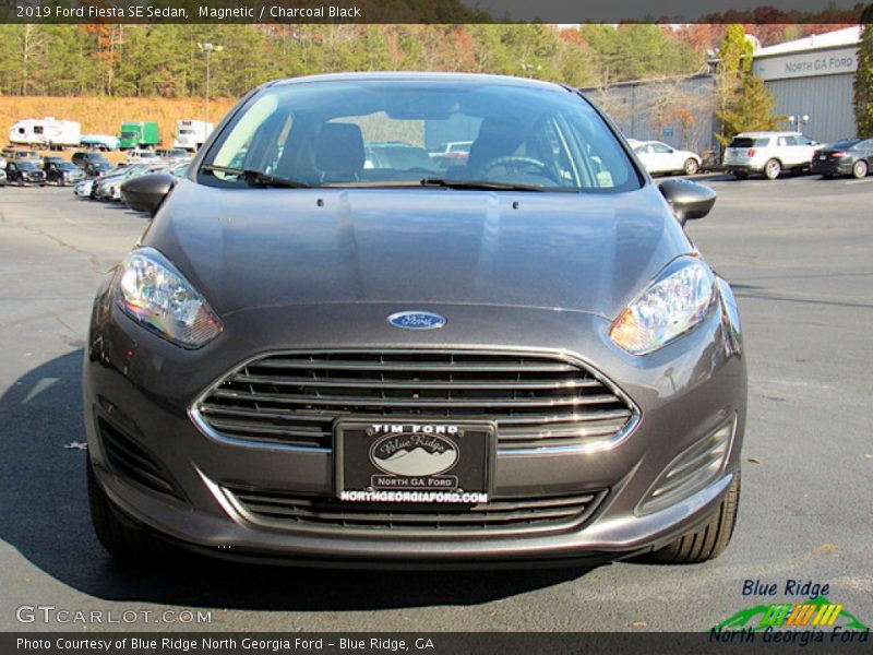 Magnetic / Charcoal Black 2019 Ford Fiesta SE Sedan