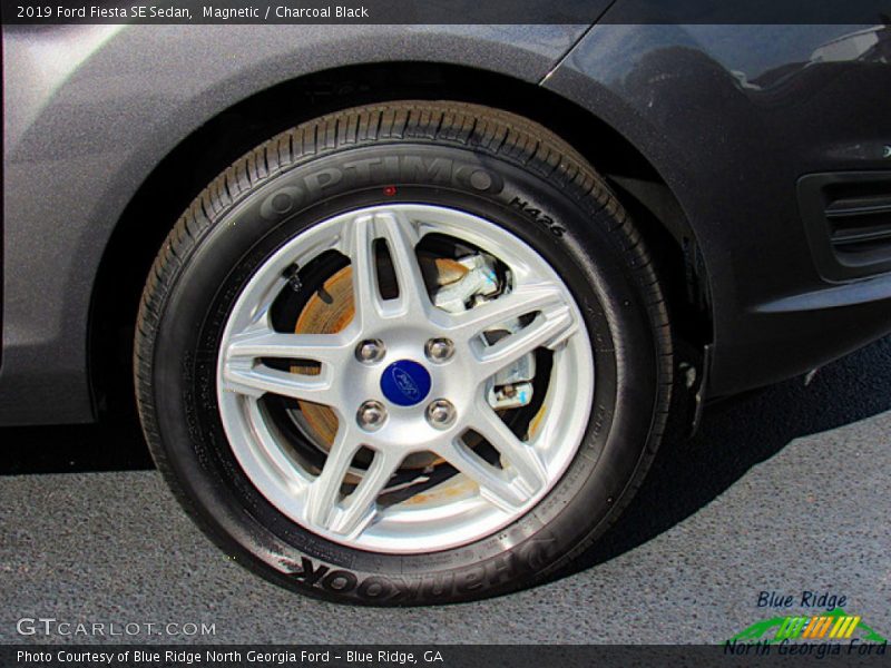 Magnetic / Charcoal Black 2019 Ford Fiesta SE Sedan