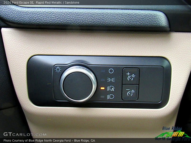 Rapid Red Metallic / Sandstone 2020 Ford Escape SE