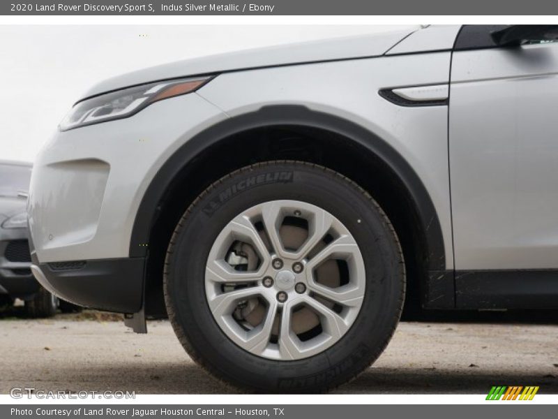 Indus Silver Metallic / Ebony 2020 Land Rover Discovery Sport S