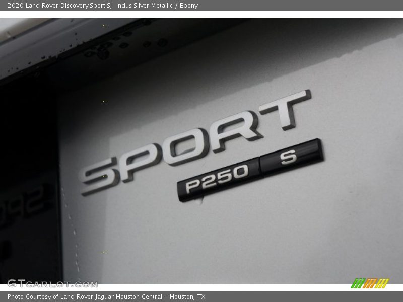 Indus Silver Metallic / Ebony 2020 Land Rover Discovery Sport S