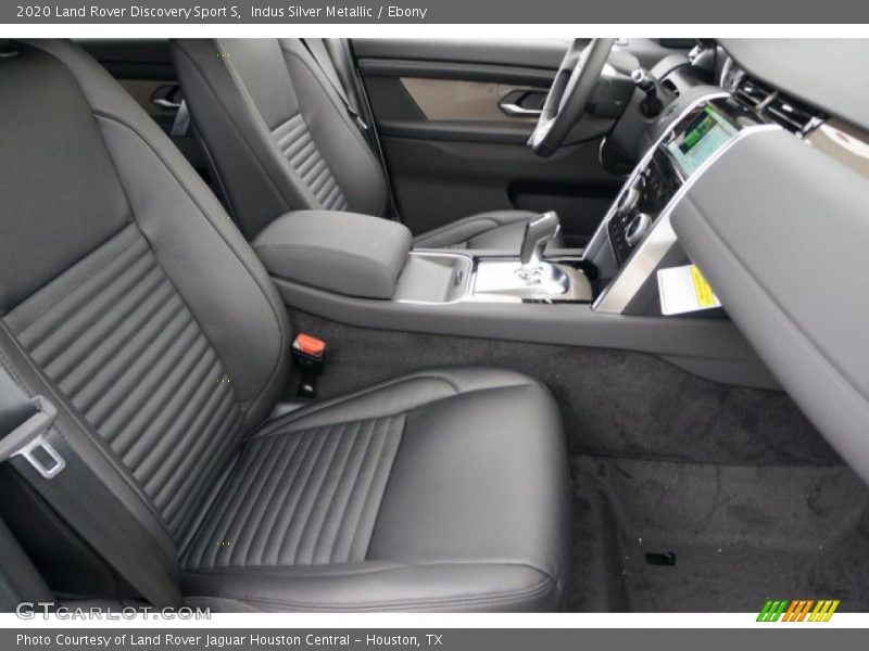 Indus Silver Metallic / Ebony 2020 Land Rover Discovery Sport S