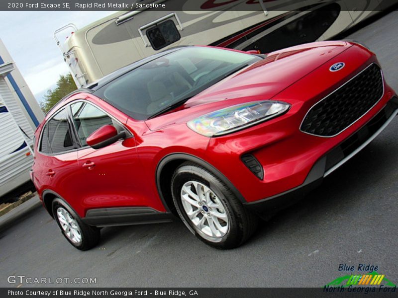 Rapid Red Metallic / Sandstone 2020 Ford Escape SE