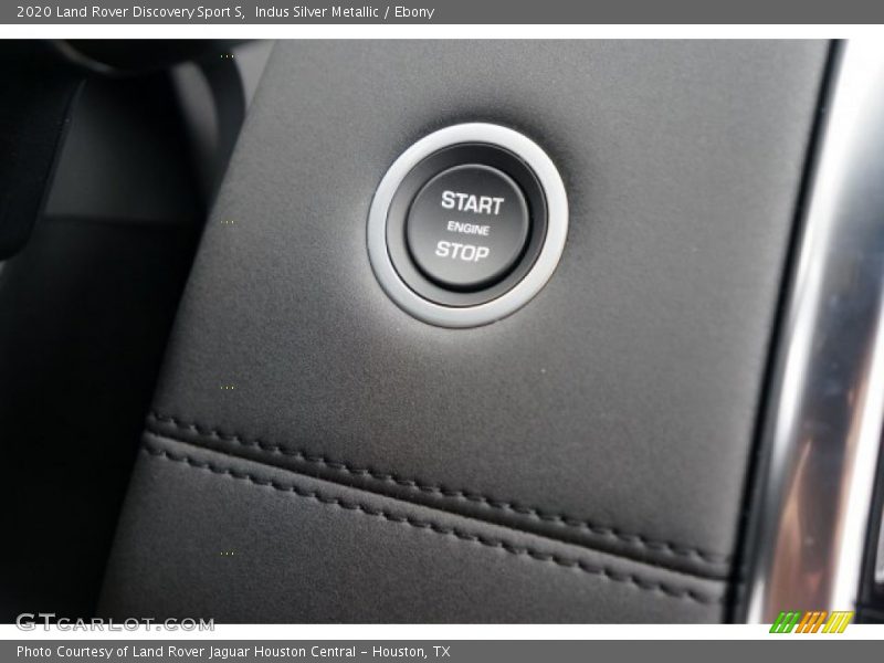 Indus Silver Metallic / Ebony 2020 Land Rover Discovery Sport S
