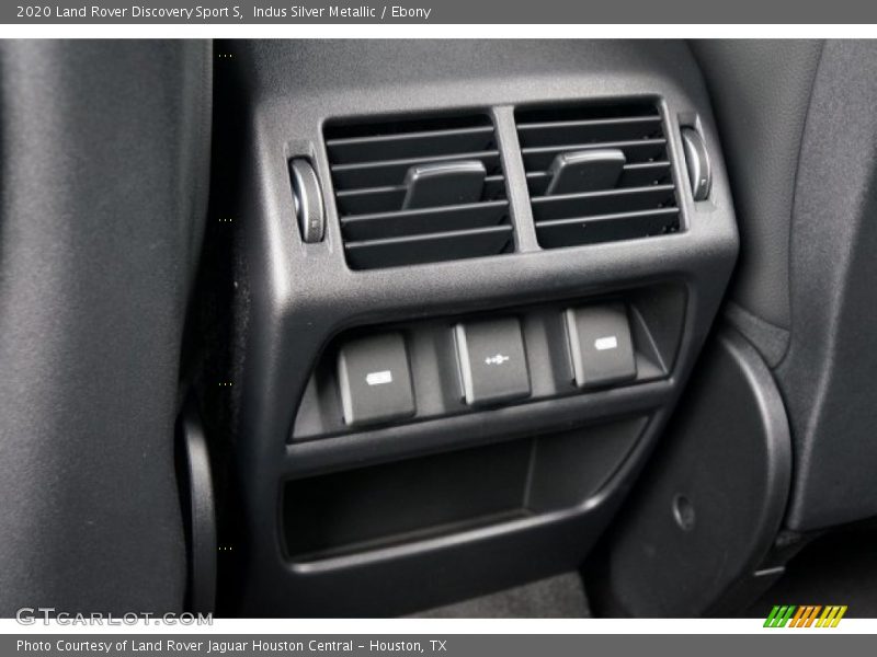 Indus Silver Metallic / Ebony 2020 Land Rover Discovery Sport S
