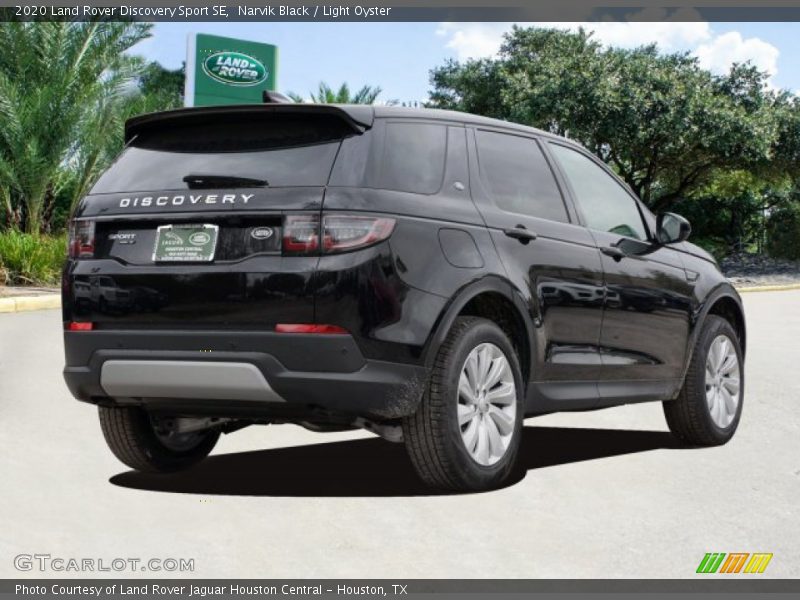 Narvik Black / Light Oyster 2020 Land Rover Discovery Sport SE