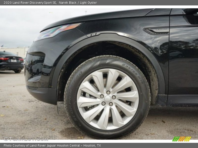 Narvik Black / Light Oyster 2020 Land Rover Discovery Sport SE