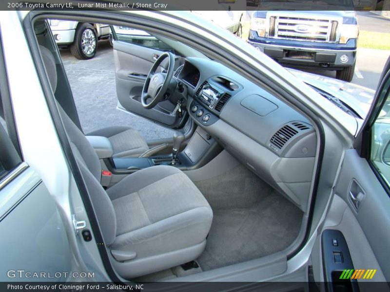 Lunar Mist Metallic / Stone Gray 2006 Toyota Camry LE